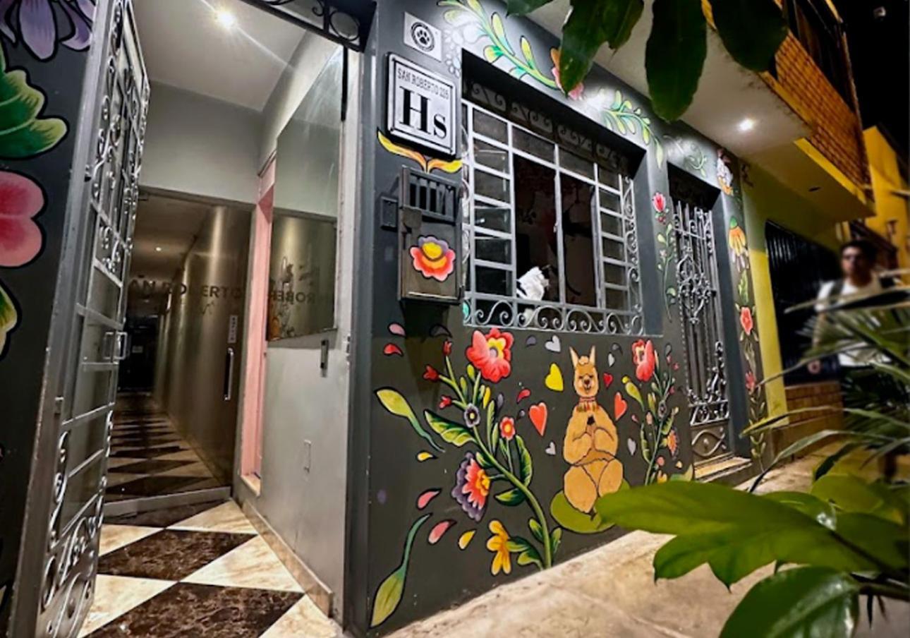 Llama Llama - Mystic Hostel リマ エクステリア 写真